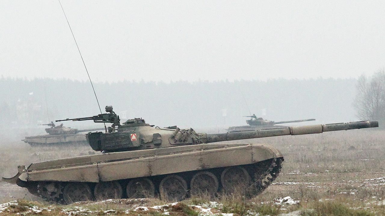 Czołg T-72 (fot. PAP/Tomasz Waszczuk)