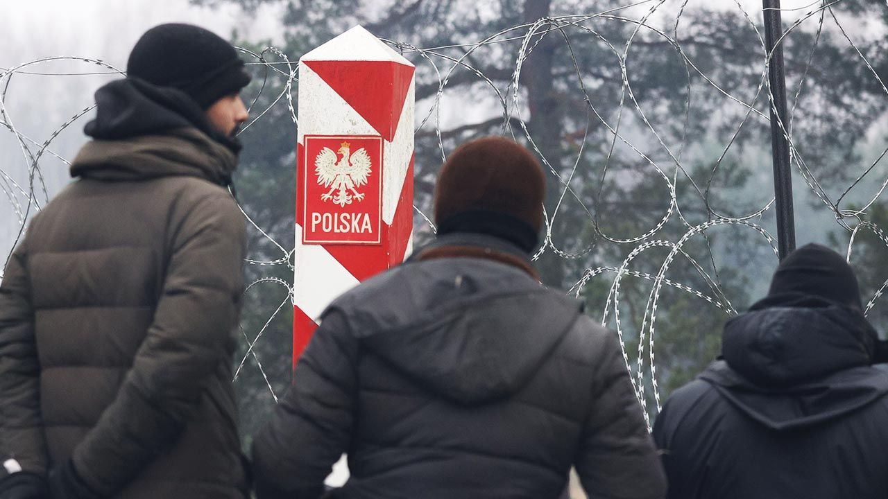 Nowe informacje o próbach nielegalnego przekraczania granicy polskobiałoruskiej. Raport Straży