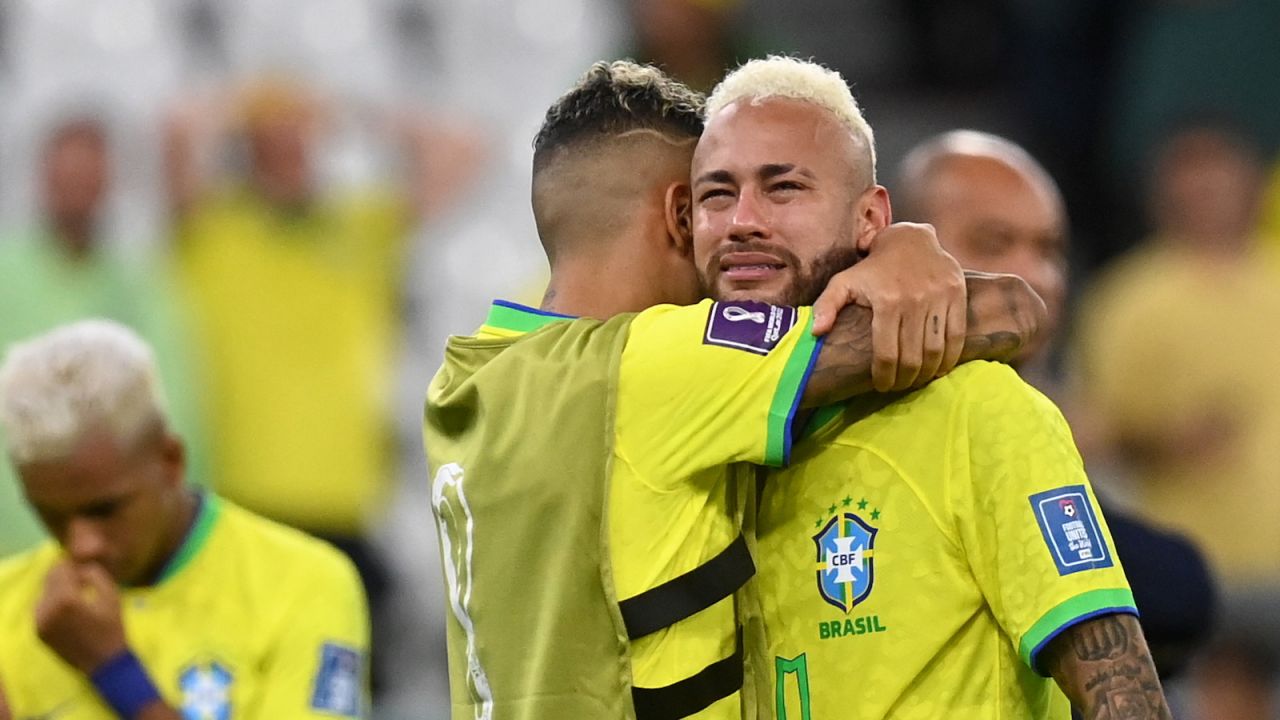 Neymar nie krył łez po porażce z Chorwacją (fot. PAP/EPA)