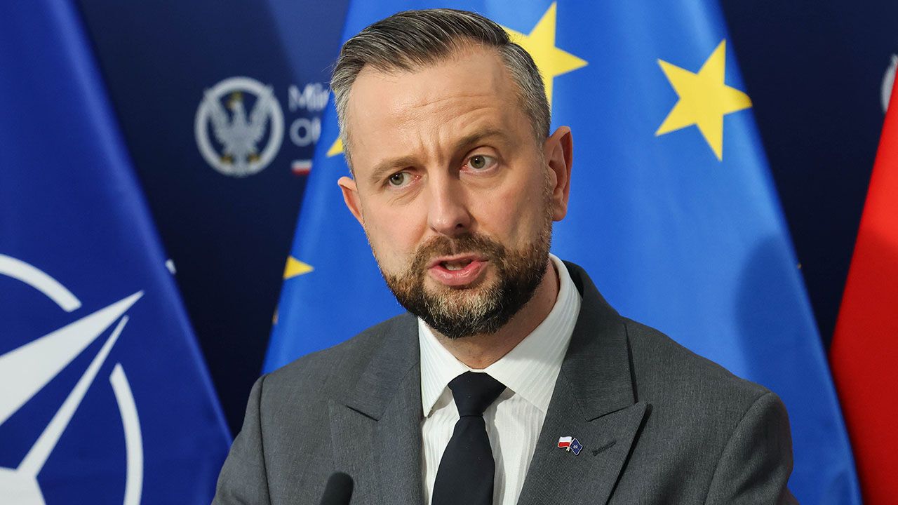 Szef MON: zaangażujemy wszystkie środki do walki z dezinform