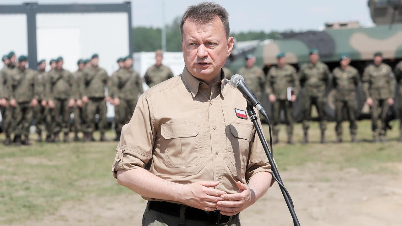 Mariusz Błaszczak: Mieliśmy świadomość rosnącego zagrożenia (fot. PAP/Artur Reszko)