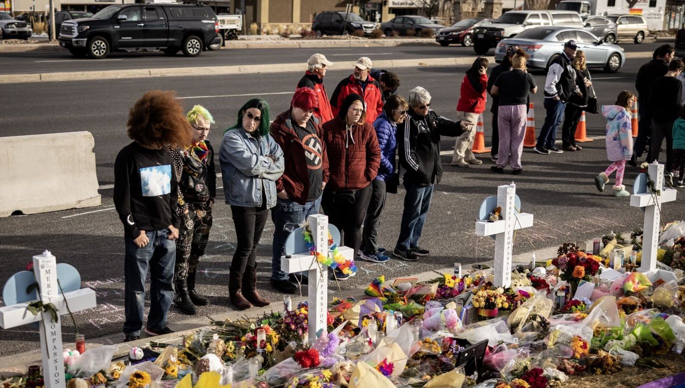 Mourners visit a memorial outside of Club Q, the place of the fatal shooting, on November 23, 2022 in Colorado Springs, Colorado. Photo: Chet Strange/Getty Images