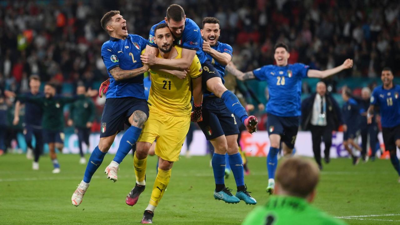 Finał Euro 2020 [OCENY]. Wyborni bramkarze, Bonucci jak wino, Chiesa i tiramisu [OCENY] - Vimarsana News
