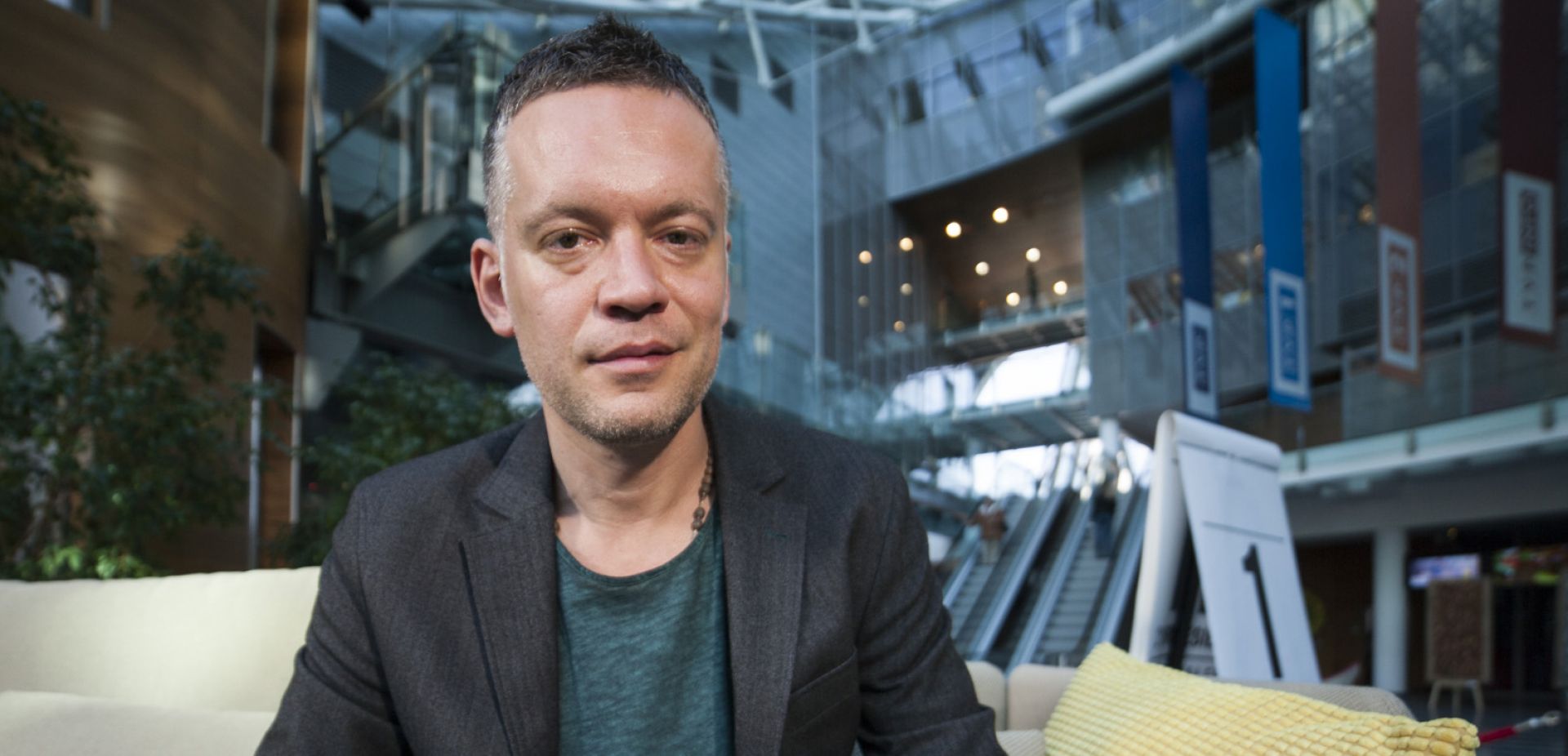 Wywiad Z Krzysztofem Antkowiakiem Tvp Tygodnik Magazyn Widzow I Czytelnikow Krzysztof antkowiak to polski piosenkarz i kompozytor. wywiad z krzysztofem antkowiakiem tvp