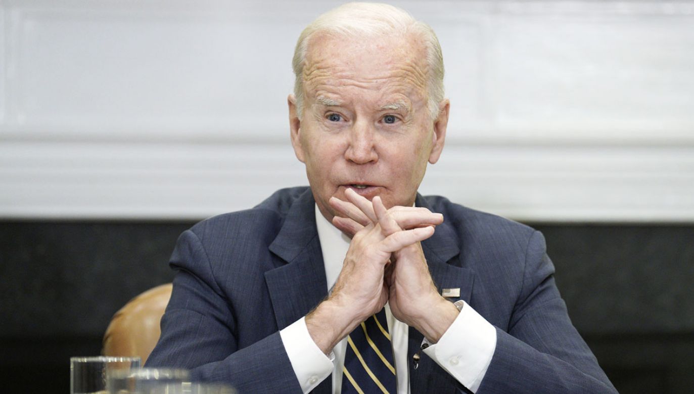 Prezydent Joe Biden chce uchwalić budżet zanim większość w Kongresie obejmą Republikanie (fot. PAP/EPA/Yuri Gripas)