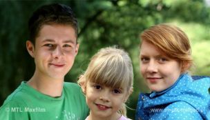 Z tornistrem… przed kamerami!