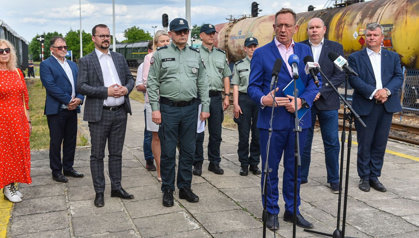 Minister Telus zapewnia, że zboże z kontraktów sprzed 2 maja nie będzie rozładowywane w Polsce (fot. PAP/Wojtek Jargiło)