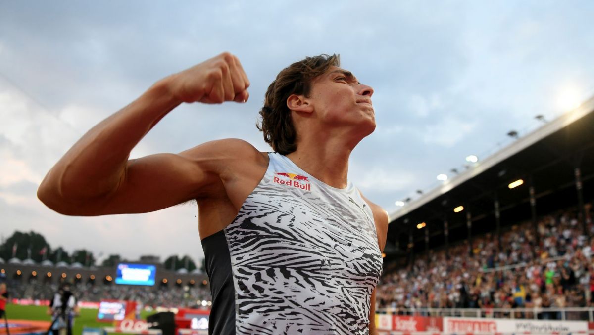 Armand Duplantis pobił rekord świata w skoku o tyczce! Niesamowity