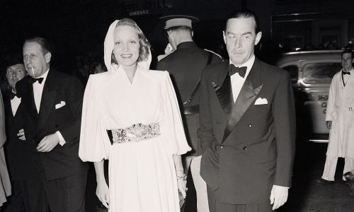 1939: Марлен Дитрих и Эрих Мария Ремарк на премьере фильма 