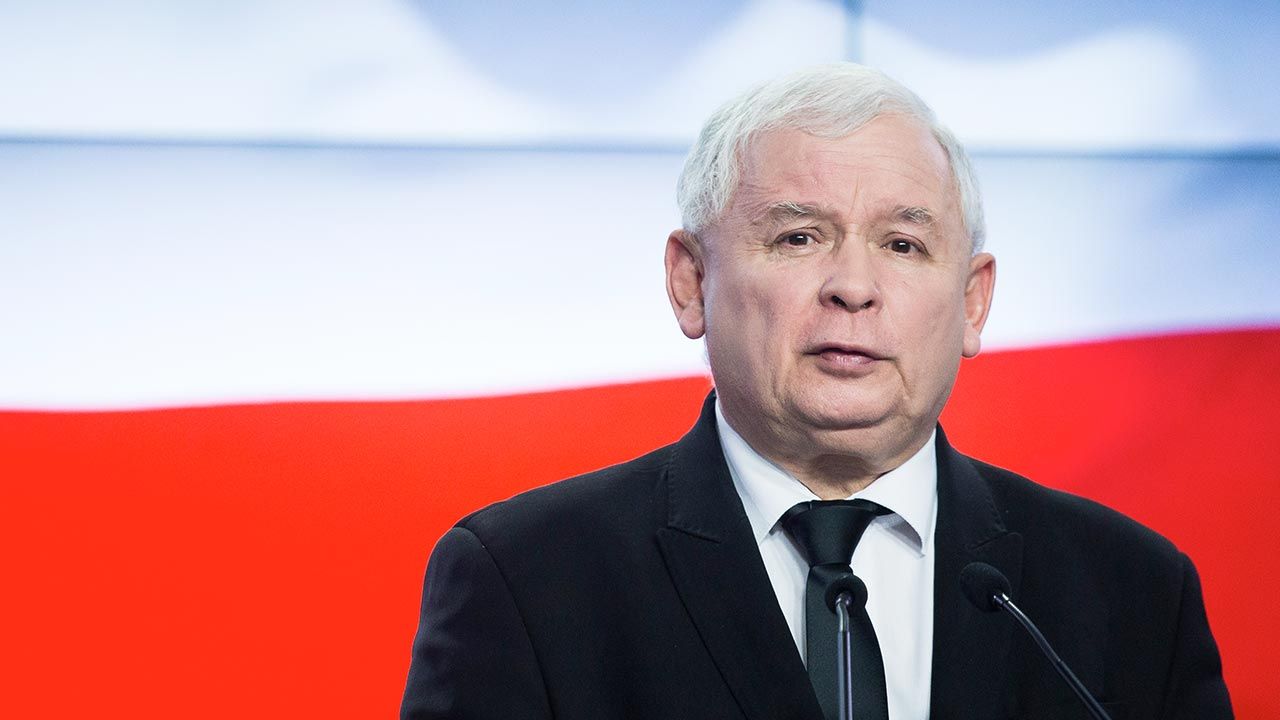 Jarosław Kaczyński odpowiedział na tezy mówiące o końcu Zjednoczonej Prawicy (fot. Krystian Dobuszynski/NurPhoto via Getty Images)
