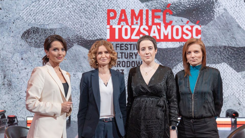 Sprawdzian Z W Romantyzmie W 2 Gimnazjum Nowa Era „W romantyzmie przeplatają się różne dziedziny sztuki” – Debata