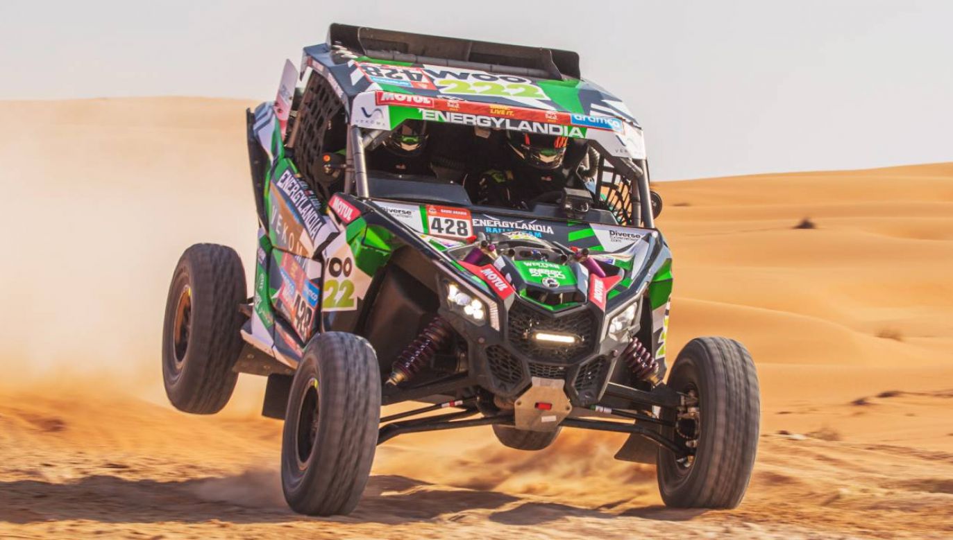 Eryk Goczał wygrał Rajd Dakar w debiucie (fot. PAP/EPA/Andrew Eaton)