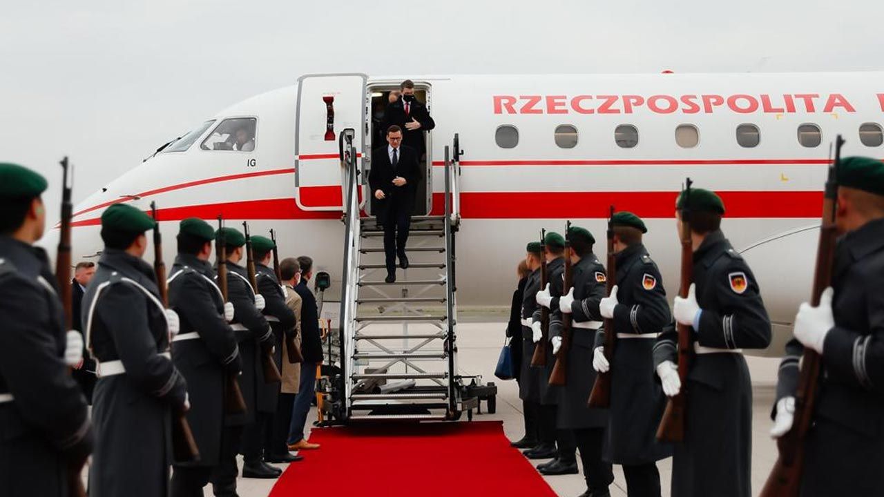 W czwartek premier poleciał do Berlina (fot. KPRM)