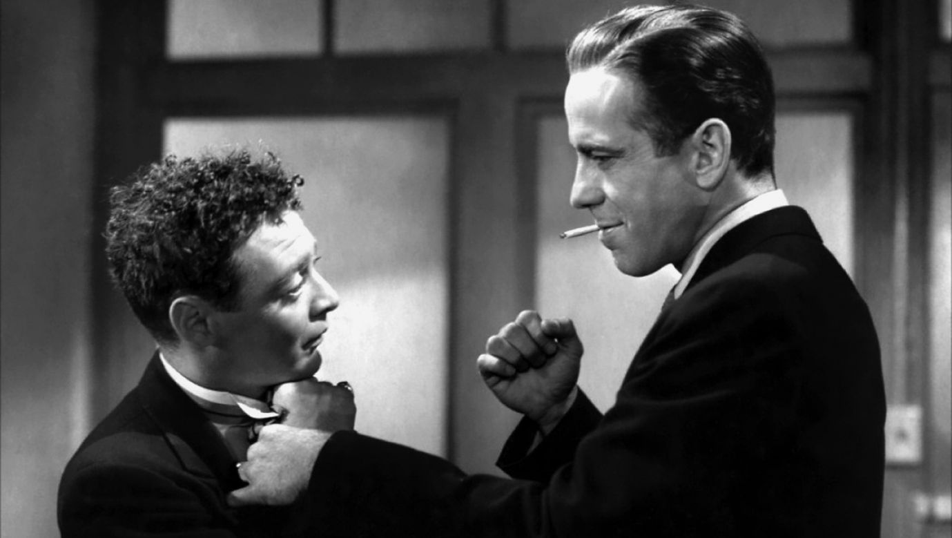 Humphrey Bogart jako prywatny detektyw Sam Spade i Peter Lorre jako Joel Cairo w filmie Warner Bros „Sokół maltański” z 1941 r. Fot. Donaldson Collection/Michael Ochs Archives/Getty Images