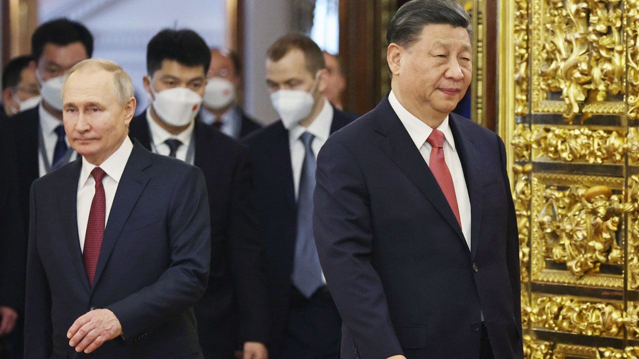 Trudna przyjaźń rosyjsko-chińska (fot. PAP/EPA/MIKHAIL TERESCHENKO / SPUTNIK / KREMLIN)