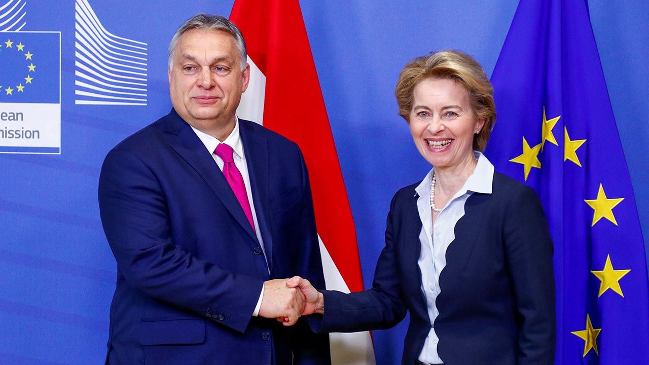 Viktor Orban, Ursula von der Leyen (fot. FRANCOIS LENOIR / Reuters / Forum)