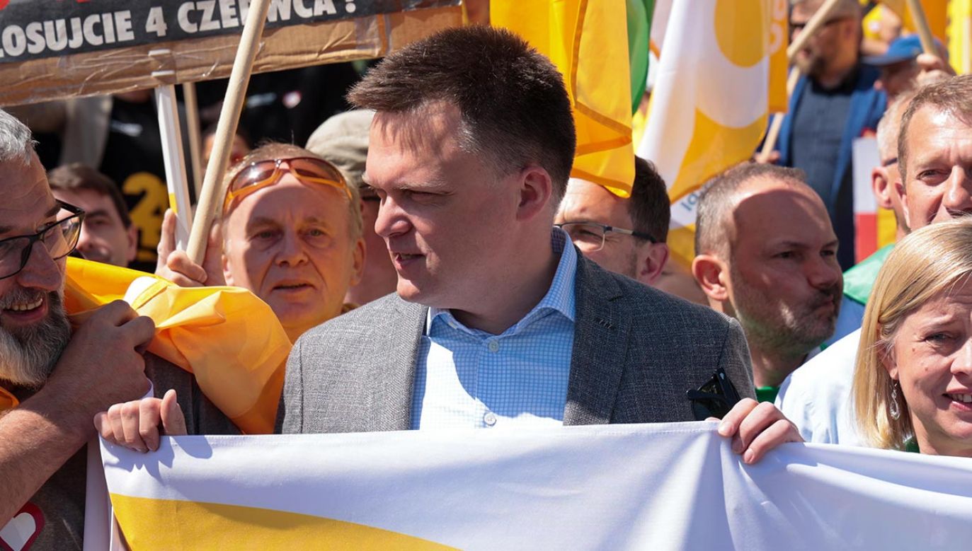 Szymon Hołownia na marszu 4 czerwca (fot. PAP/Szymon Pulcyn)