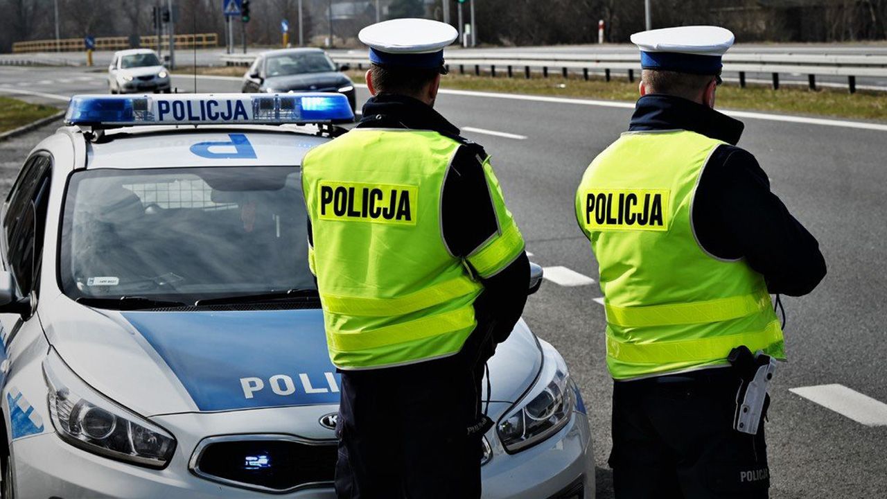 Funkcjonariusze ruszyli w pogoń (fot. policja.pl)