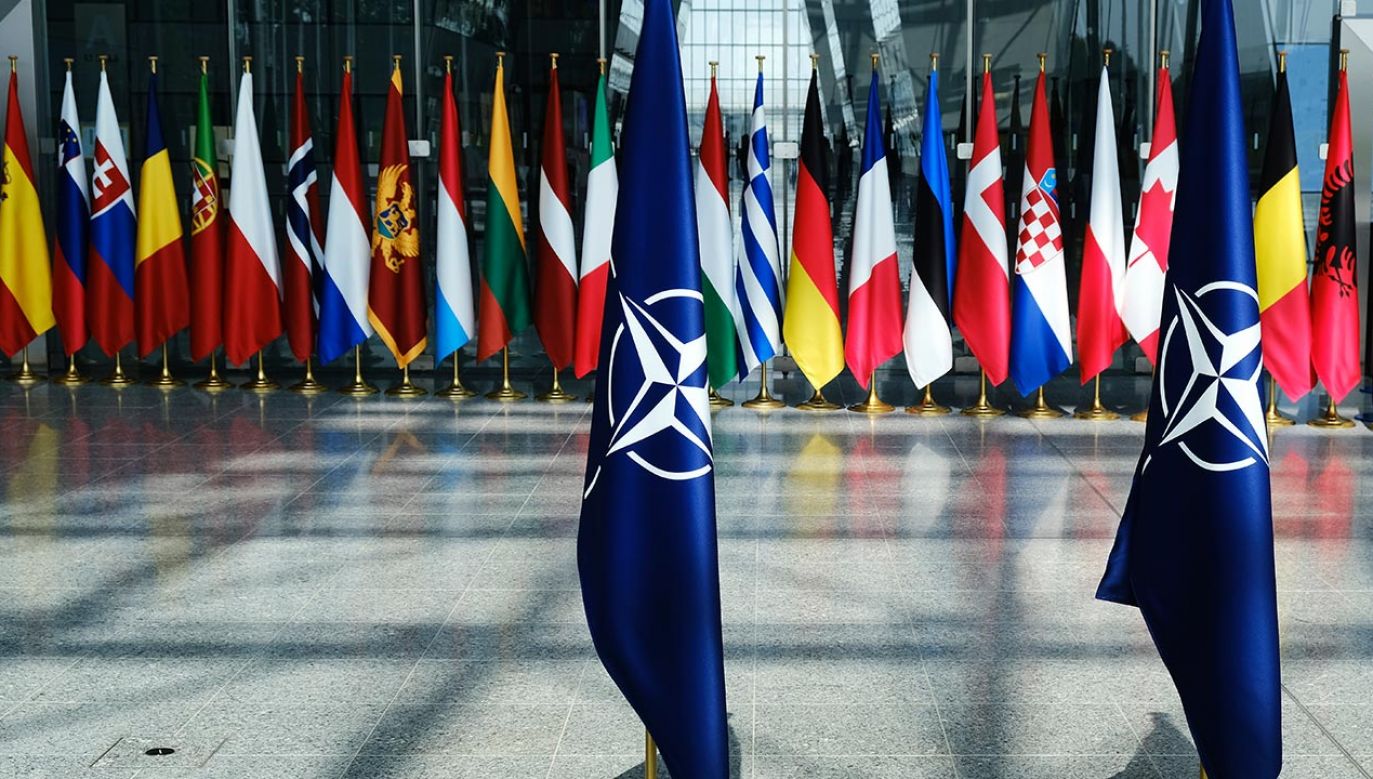„NATO jest zaangażowane w odstraszanie i obronę przed atakami hybrydowymi