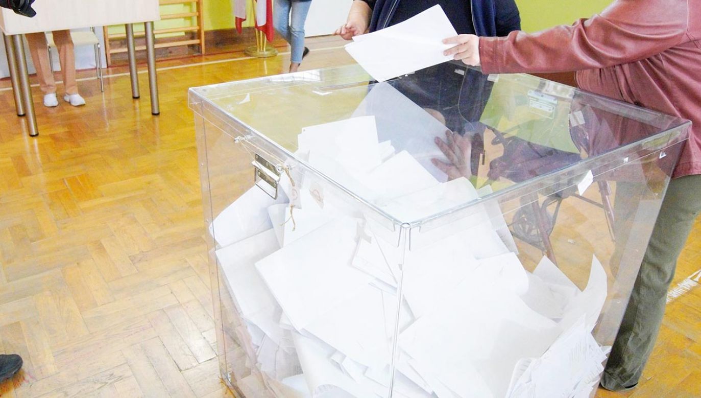 Badanych zapytano o opinię nt. przepisów znowelizowanego  Kodeksu wyborczego (fot. PAP/Photoshot)