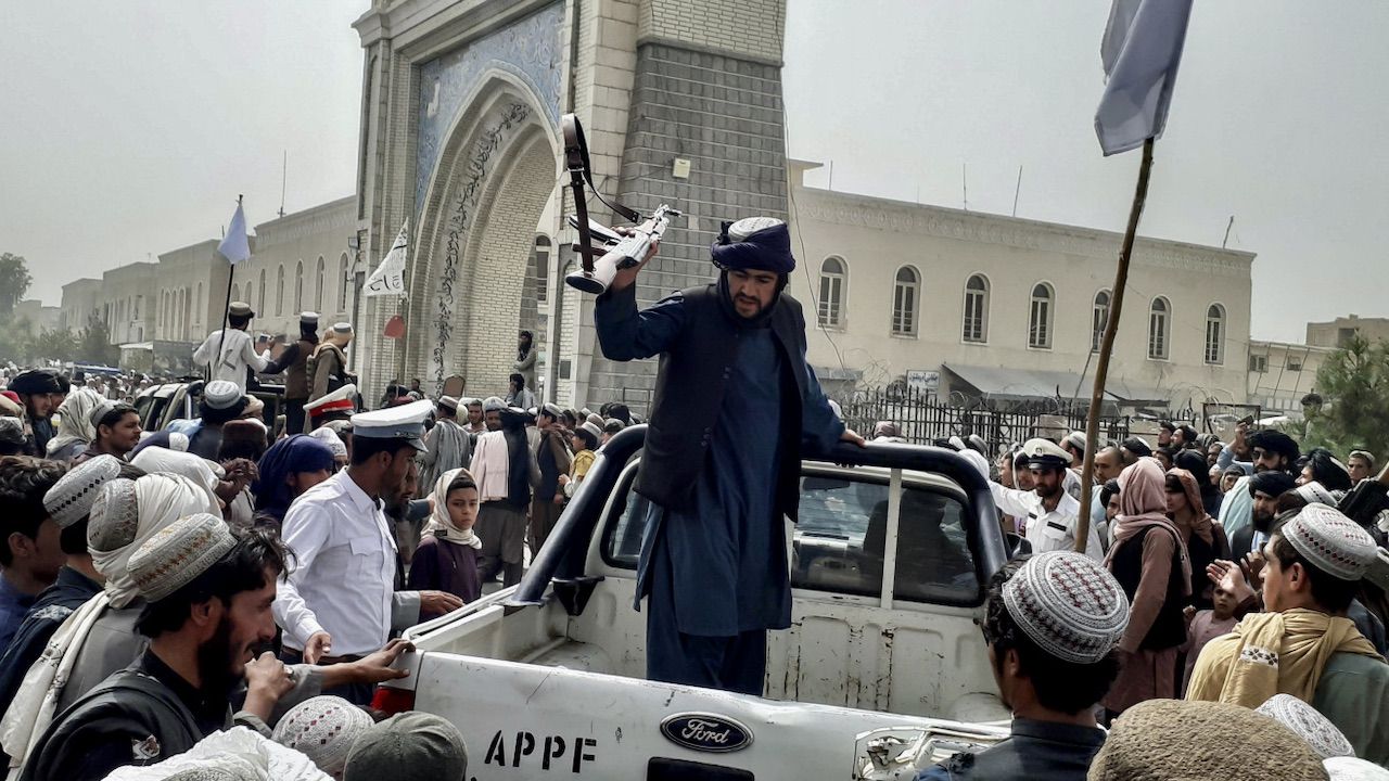 Jeden z przywódców talibów nt. sytuacji w Afganistanie (fot. PAP/EPA/STRINGER)