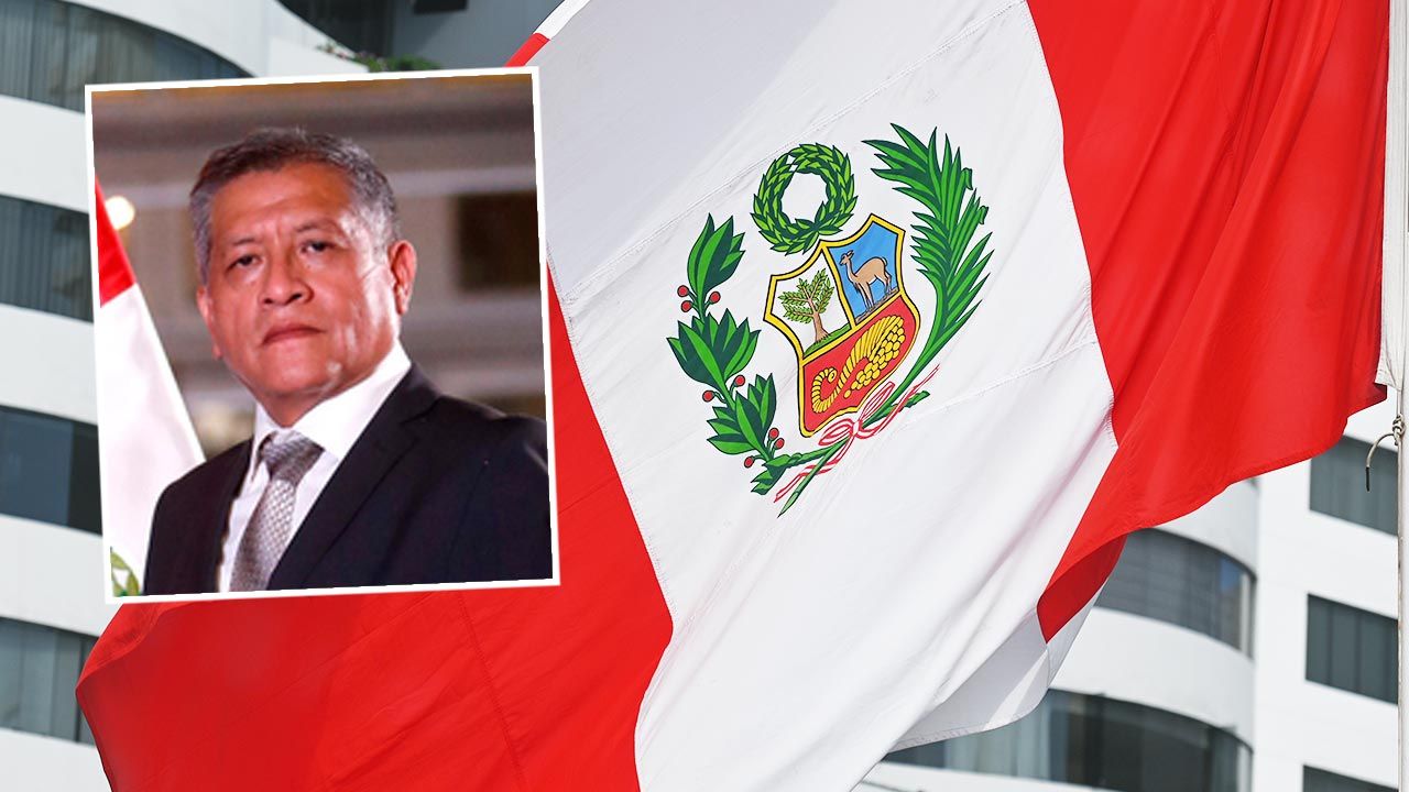 El titular del Ministerio de Educación de Perú ha sido acusado de plagio