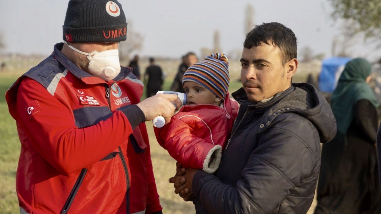 Na początku marca wydawało się, że nowa fala migracji jest nieuchronna (fot. Gokhan Balci/Anadolu Agency via Getty Images)